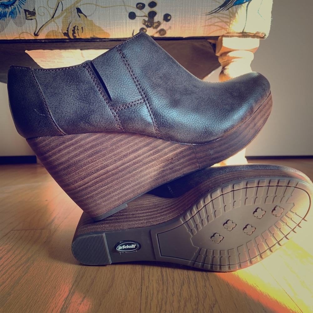 Dr Scholl’s Harlie Stackd Wedge Ankle Boot, sz 8.5